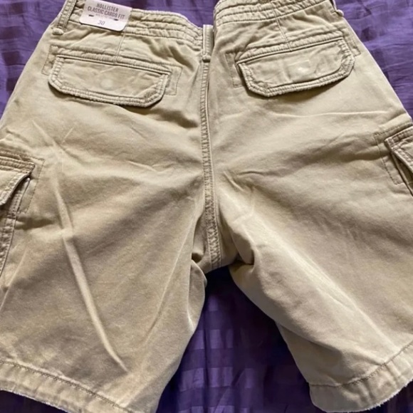 BNWT Hollister Classic Cargo fit Size 30 - Picture 2 of 3
